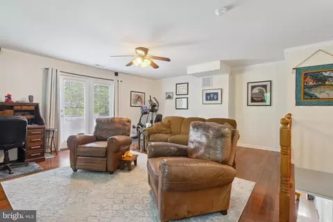 1000 Old Turkey Point Rd, Edgewater, MD 21037 photo 32