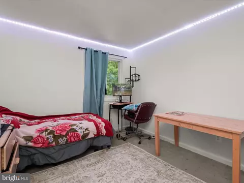Bedroom - 7799 Fox Ct, Pasadena, MD 21122 photo 9 of 9