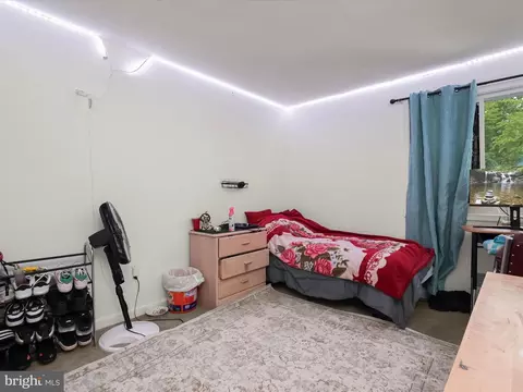 Bedroom - 7799 Fox Ct, Pasadena, MD 21122 photo 8 of 9