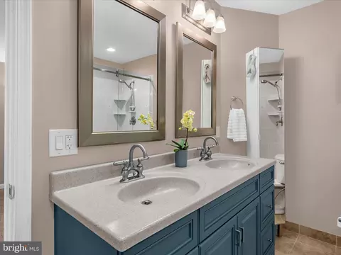 Bath - 2039 Choptank Ave, Pasadena, MD 21122 photo 1 of 4