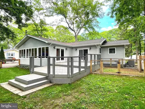8408 Alvin Rd, Pasadena, MD 21122 photo 36