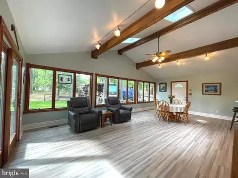 8408 Alvin Rd, Pasadena, MD 21122 photo 12