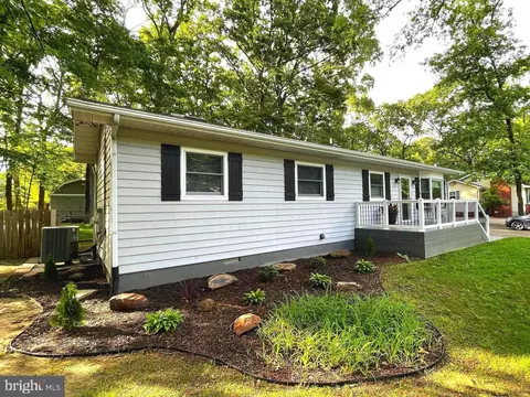 8408 Alvin Rd, Pasadena, MD 21122 photo 32