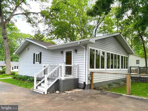 8408 Alvin Rd, Pasadena, MD 21122 photo 34