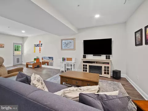 Other - 1422 Silver Oak Ln, Arnold, MD 21012 photo 11 of 12