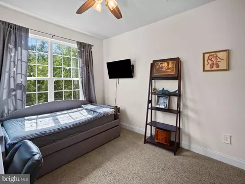 Bedroom - 1422 Silver Oak Ln, Arnold, MD 21012 photo 2 of 16