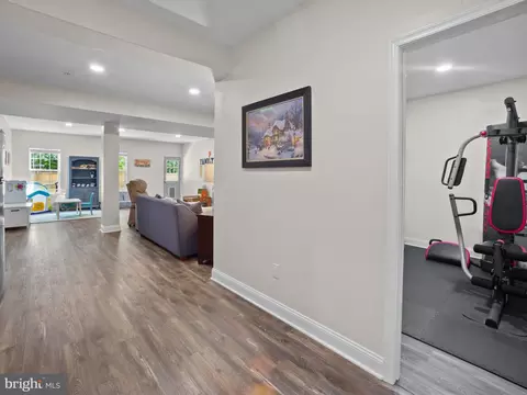 Entry Way - 1422 Silver Oak Ln, Arnold, MD 21012 photo 10 of 10