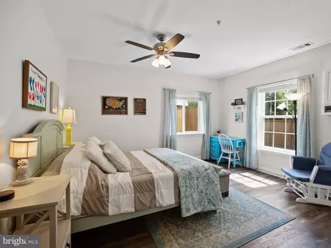 Bedroom - 1422 Silver Oak Ln, Arnold, MD 21012 photo 14 of 16