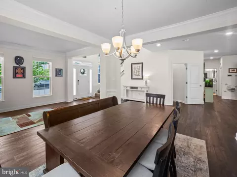 Entry Way - 1422 Silver Oak Ln, Arnold, MD 21012 photo 4 of 10