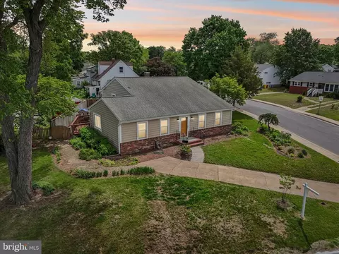 113 Ridgely Rd, Glen Burnie, MD 21061