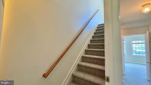 Entry Way - 208 Eastern Ave, Annapolis, MD 21403 photo 11 of 13
