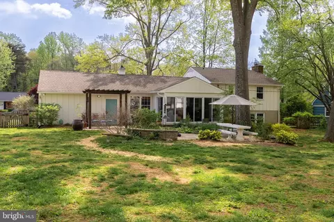 Exterior - 8 Romar Dr, Annapolis, MD 21403 photo 9 of 16