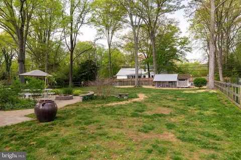 Exterior - 8 Romar Dr, Annapolis, MD 21403 photo 7 of 16