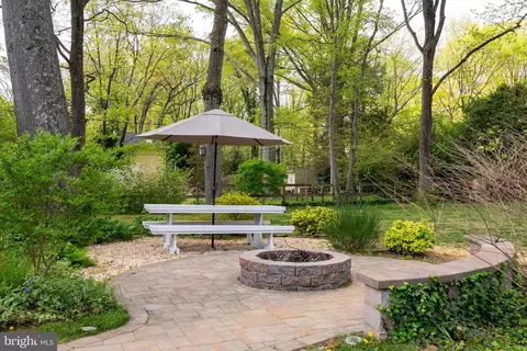 Exterior - 8 Romar Dr, Annapolis, MD 21403 photo 6 of 16