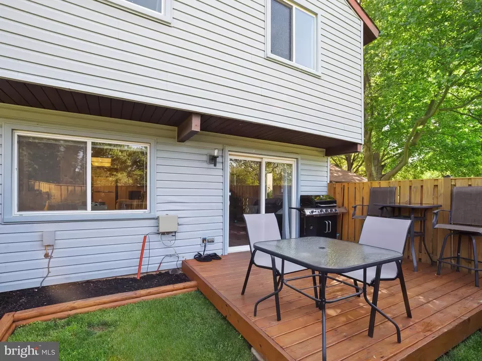 Exterior - 1917 Everglade Ct, Crofton, MD 21114 photo 2 of 6