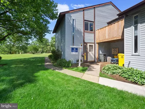 Exterior - 1917 Everglade Ct, Crofton, MD 21114 photo 1 of 6