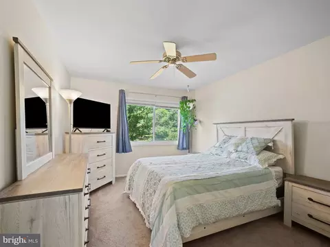 Bedroom - 1917 Everglade Ct, Crofton, MD 21114 photo 1 of 7