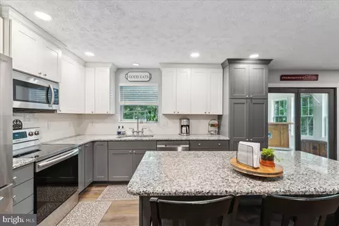 Kitchen - 501 Macmillan Ct, Arnold, MD 21012 photo 1 of 2