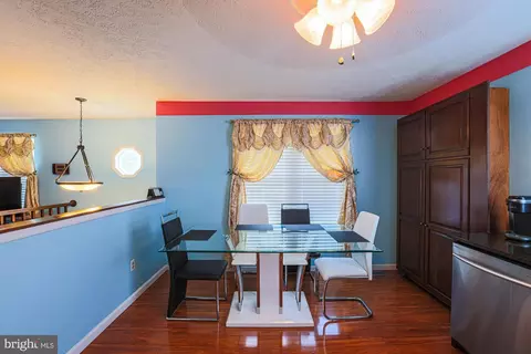 Dining - 8076 Catherine Ave, Pasadena, MD 21122 photo 1 of 1
