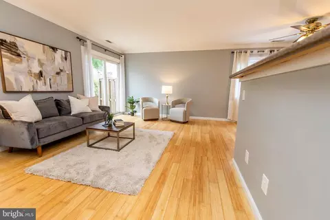 Living - 1923 Topanga Pl, Crofton, MD 21114 photo 3 of 4