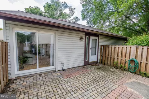 Exterior - 1923 Topanga Pl, Crofton, MD 21114 photo 1 of 6