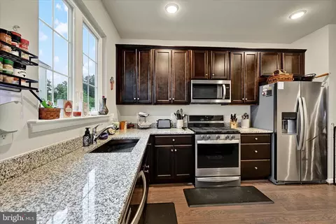 2642 Hardaway Cir, Hanover, MD 21076 photo 10