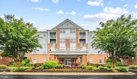 2604 Chapel Lake Dr #107, Gambrills, MD 21054