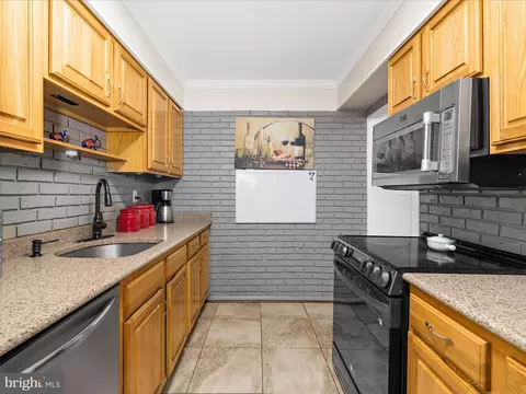 Kitchen - 254 Gina Ct, Pasadena, MD 21122 photo 1 of 3