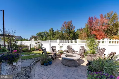 Exterior - 2858 Broad Wing Dr, Odenton, MD 21113 photo 11 of 17
