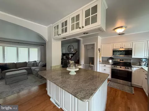 Kitchen - 13 Wainwright Dr, Annapolis, MD 21401 photo 2 of 6