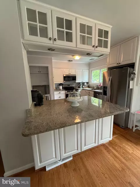 Kitchen - 13 Wainwright Dr, Annapolis, MD 21401 photo 3 of 6