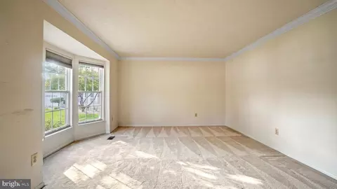 Living - 2710 Strongs Ct, Crofton, MD 21114 photo 1 of 6