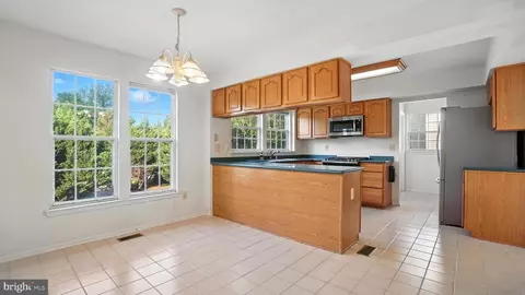 Other - 2710 Strongs Ct, Crofton, MD 21114 photo 2 of 19