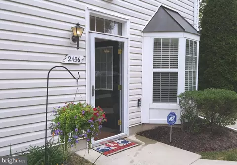 2456 Medford Ct #17C, Crofton, MD 21114