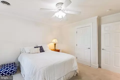 Bedroom - 1108 Hull Dr, Edgewater, MD 21037 photo 6 of 14