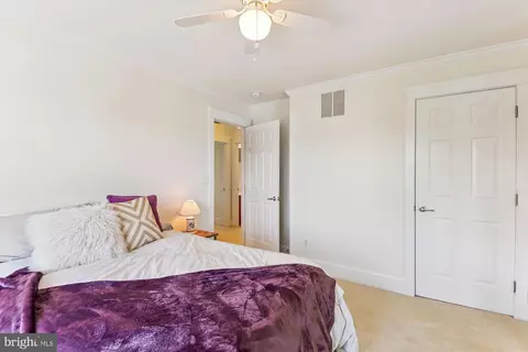 Bedroom - 1108 Hull Dr, Edgewater, MD 21037 photo 4 of 14