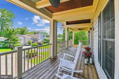 Exterior - 1108 Hull Dr, Edgewater, MD 21037 photo 7 of 28