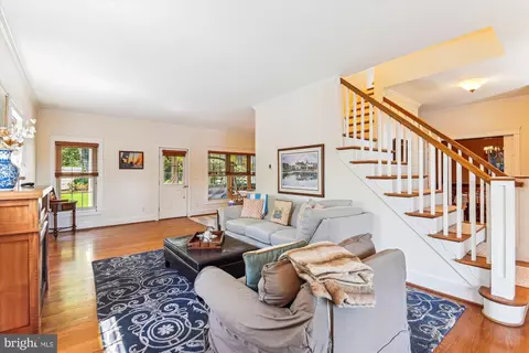 Living - 1108 Hull Dr, Edgewater, MD 21037 photo 1 of 2