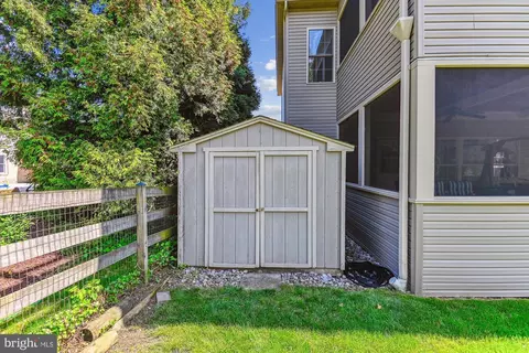 Exterior - 1108 Hull Dr, Edgewater, MD 21037 photo 23 of 28