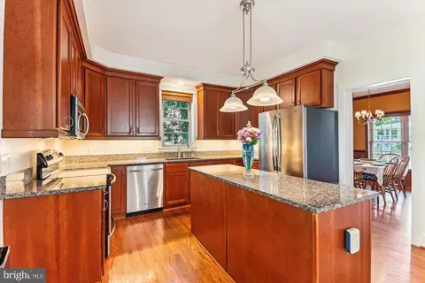 Kitchen - 1108 Hull Dr, Edgewater, MD 21037 photo 1 of 4