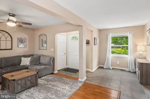 Other - 921 Hillside Ave, Edgewater, MD 21037 photo 2 of 12