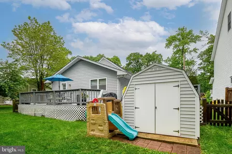Exterior - 921 Hillside Ave, Edgewater, MD 21037 photo 10 of 12