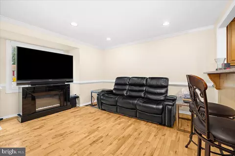7965 Tick Neck Rd, Pasadena, MD 21122 photo 6