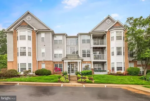 2013 Gov Thomas Bladen Way #201, Annapolis, MD 21401