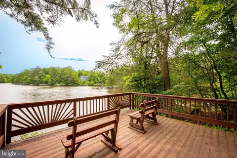 Exterior - 1337 Blackwalnut Ct, Annapolis, MD 21403 photo 8 of 10