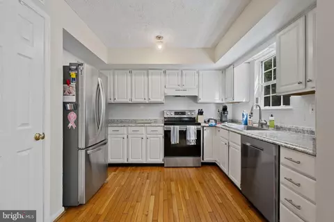Kitchen - 1337 Blackwalnut Ct, Annapolis, MD 21403 photo 1 of 3