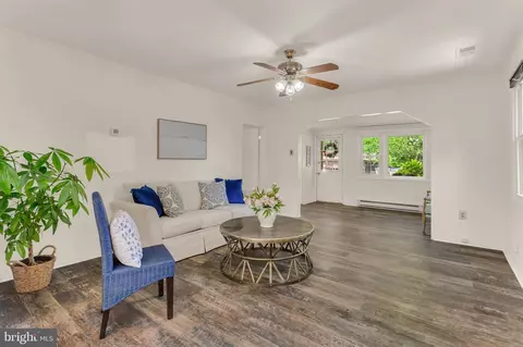 Living - 735 Shore Dr, Edgewater, MD 21037 photo 2 of 2