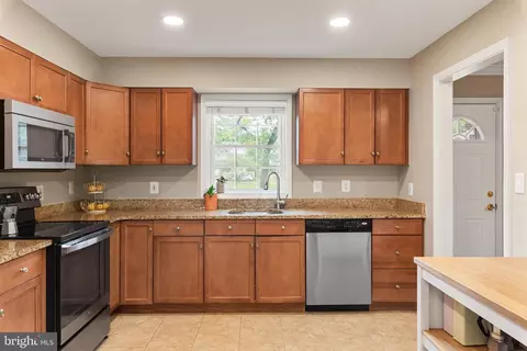 Kitchen - 23 Linden Ave, Annapolis, MD 21401 photo 1 of 4