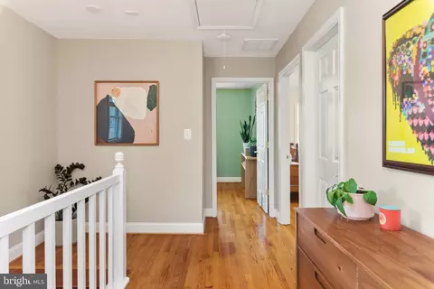 Entry Way - 23 Linden Ave, Annapolis, MD 21401 photo 7 of 7