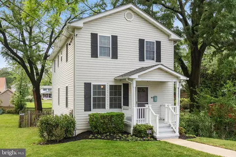 23 Linden Ave, Annapolis, MD 21401